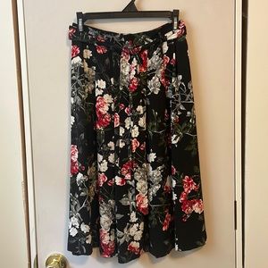 Banana Republic Floral Midi Skirt 00P